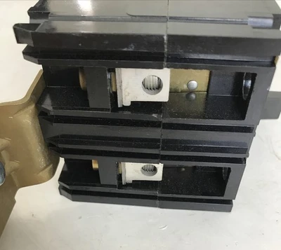 NEW Square D FA-22020BC