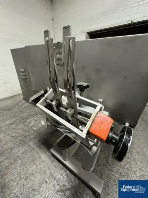 USED CVC CVC Inline Capper, Model CVC 1205