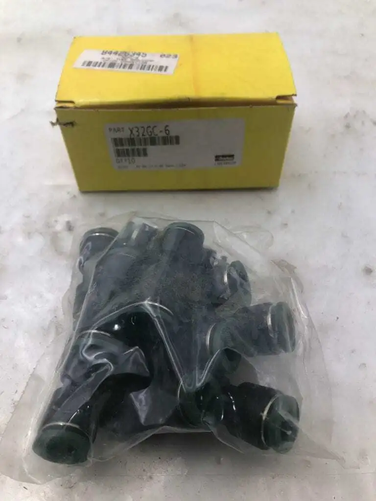 Parker X32GC-6 Fluid Plastic Connector -NIB of 10