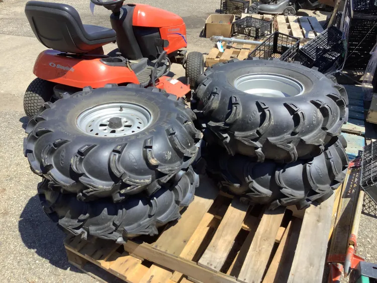 Used _UNKNOWN_ _UNKNOWN_ Wheels & Tires Michigan US | Miedema Asset Management Group #1174705