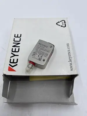 New | in-Stock KEYENCE KEYENCE LR-ZB100CN Sensors | ND Industrial Surplus #1214718