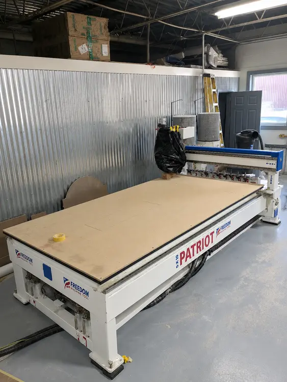 Used 2017 DMS FREEDOM PATRIOT Freedom 10 CNC Routers New York US | PlastiMach Corp #1267153