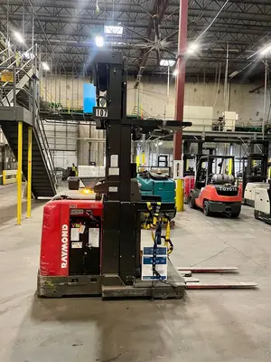 Used 2016 RAYMOND 550-OPC30TT Order Pickers Texas US | TB Forklifts #1274897
