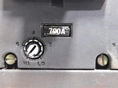 GE TKM836F000 Circuit Breaker 700A Trip 600V 800A Frame Very Worn See Pics Used