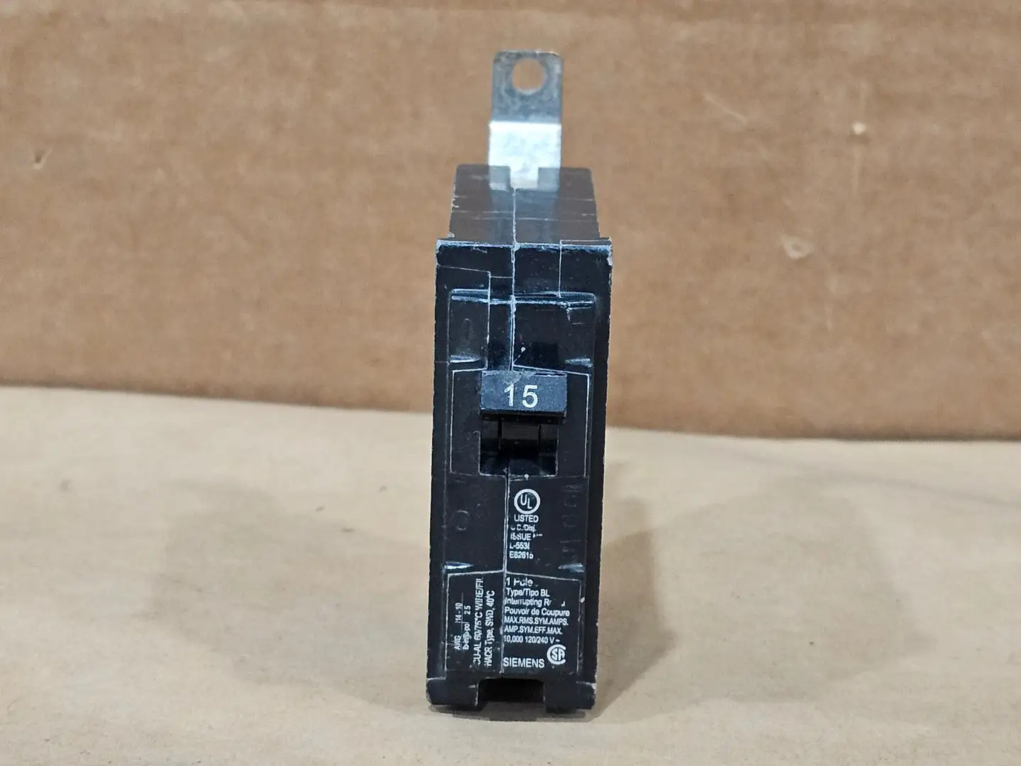 Used SIEMENS B115 Switchgears British Columbia CA | Lenmark #1438558