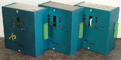 QTY. 3. DET TRANSIC FLAME SAFEGUARD CONTROLLER MOD...