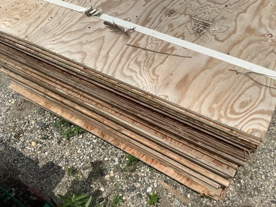 Stack of 8’x4’ plywood