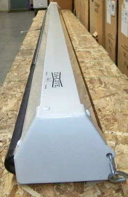 DA-LITE Model C Home Theater / Movie / Projection Screen
