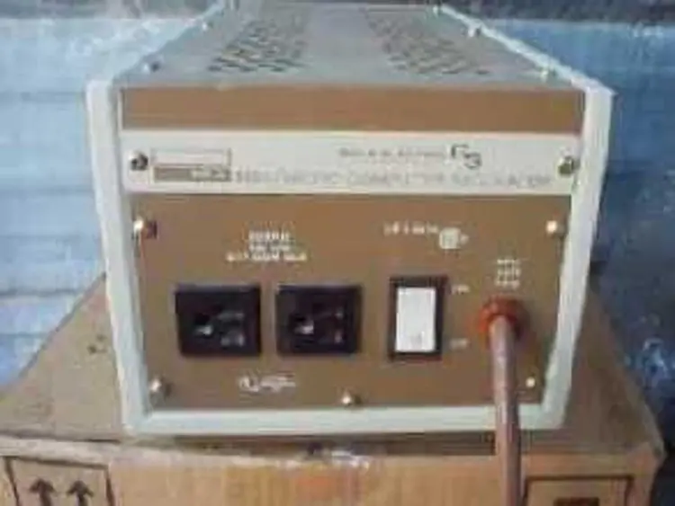 Used SOLA ELECTRIC 8201 Voltage Regulators Texas US | Bamko Surplus Process Equipment #939528