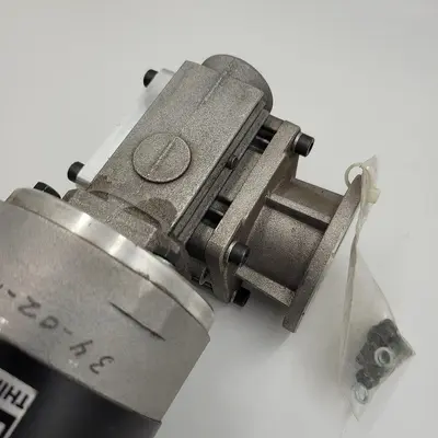 New | in-Stock SERVO ROBOT _UNKNOWN_ Servo Motors | ND Industrial Surplus #1219411