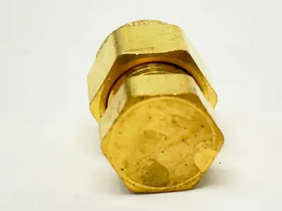 8BLEN8-B | Parker 6BLEN6-B 3/8" Compression Tube End Cap Brass - New Other
