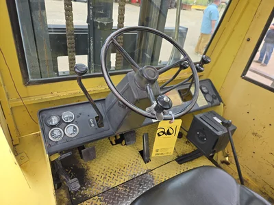 Hyster H200HS Diesel Forklift, Single Stage, Side Shift, 2,526.4 Hours Indicated