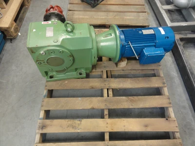 USED SEW EURODRIVE K96LR132S/M