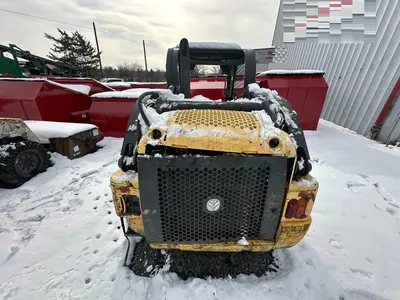 Used 2012 NEW HOLLAND L220 SKID LOADER Skid Steer Loaders Pennsylvania US | Proxy Equipment #1382740