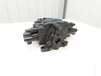New | in-Stock HUSCO _UNKNOWN_ Valves/Fittings | Arrow Industrial #566004