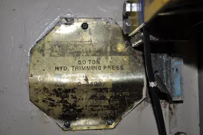 USED 1984 WILLIAMS & WHITE 5