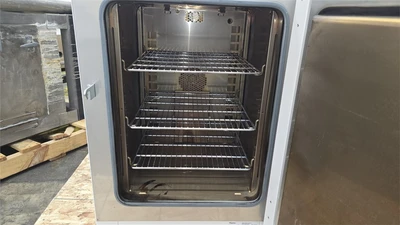 1.44 KW Heratherm Oven Thermo Scientific Size 4, FPM 7316, New In 2015