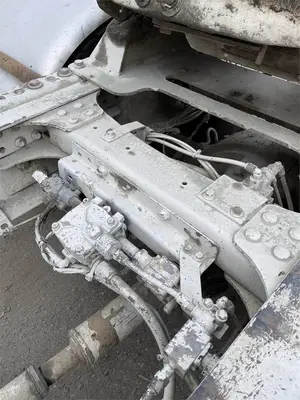 USED 2011 MACK PINNACLE CXU612