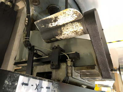 USED 1989 YCM 40 KNEE MILL