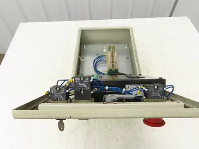 G&L Beijer MAC-90 Type 00950B Operator Interface 24VDC 12x15" Enclosure