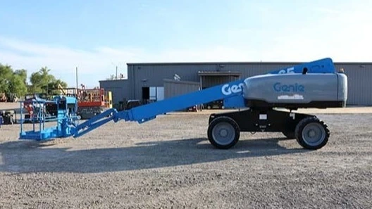USED 2024 Genie S-65