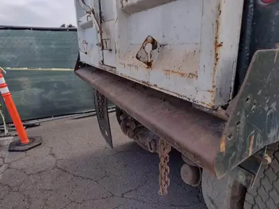 USED 1995 KENWORTH T800