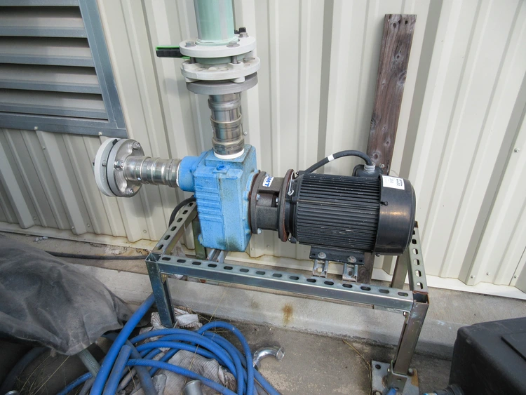 Used AMT 2876-95 Centrifugal Pumps | Solutions 4 Manufacturing #943667