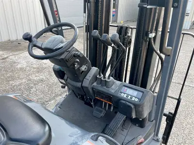 Used 2018 TOYOTA 8FBE18U 3-Wheel Sit down Electric Counterbalance Forklifts Texas US | TB Forklifts #1274975