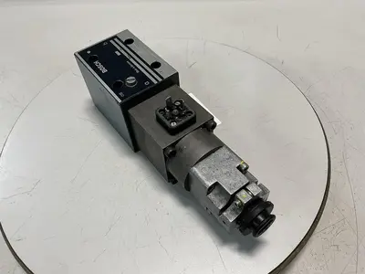 USED BOSCH 0 811 403 001