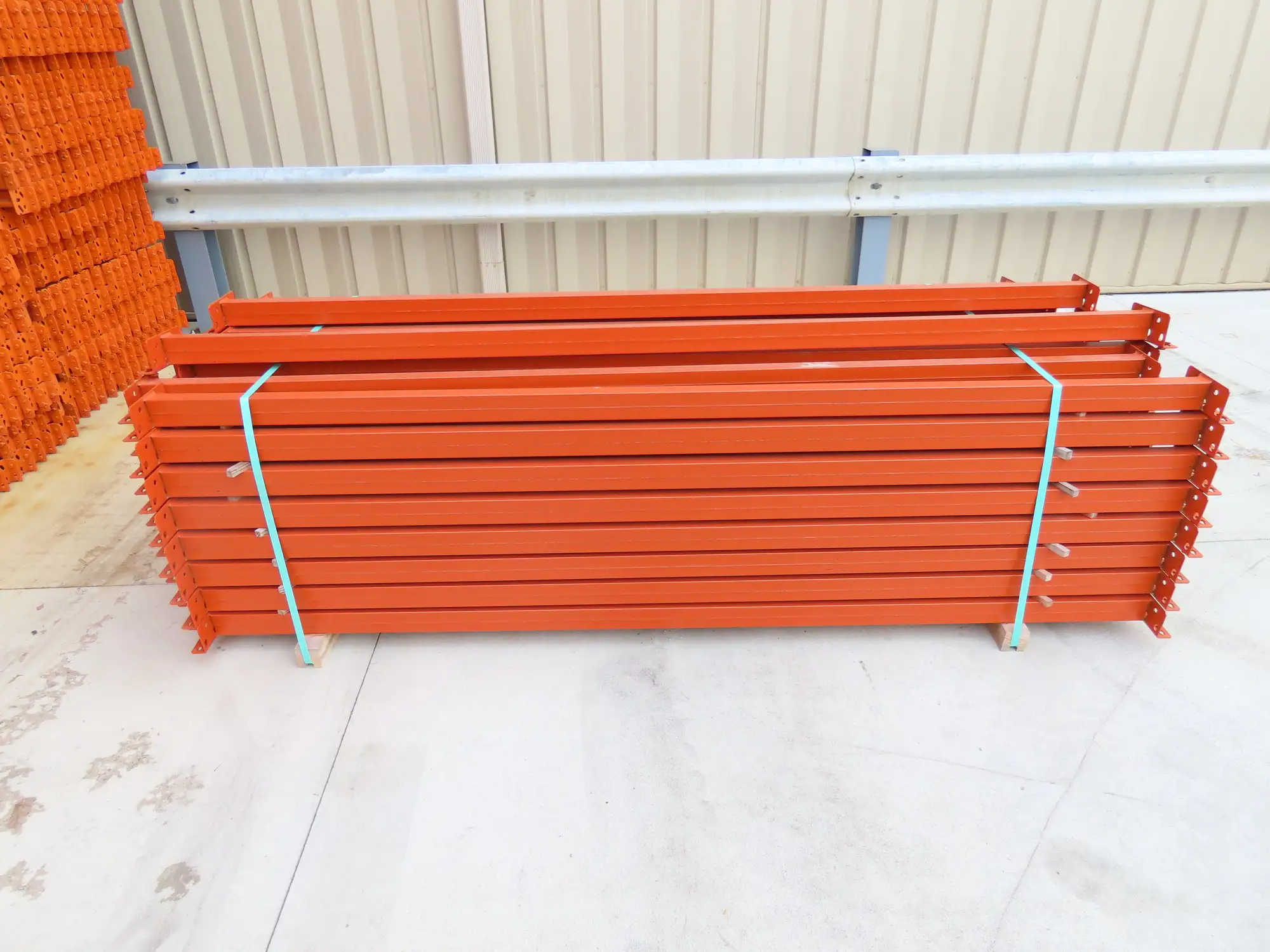 Interlake 96"x 3-1/2" Teardrop Pallet Racking Rack Step Beam Crossmember 4170Lb