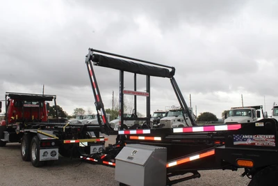 Used 2018 FREIGHTLINER 114SD Rolloff Trucks Texas US | Roll Off Truck World #1491762