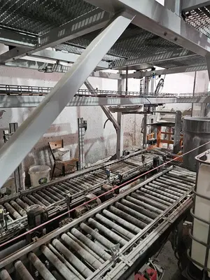 USED HOSOKAWA TWO-STAGE PLASTIC SHREDDING AND GRANULATION SYSTEM