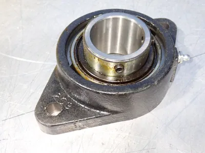 1.7500 In Bore, 2-bolt Flange Two-bolt Flange Ball Bearing Units