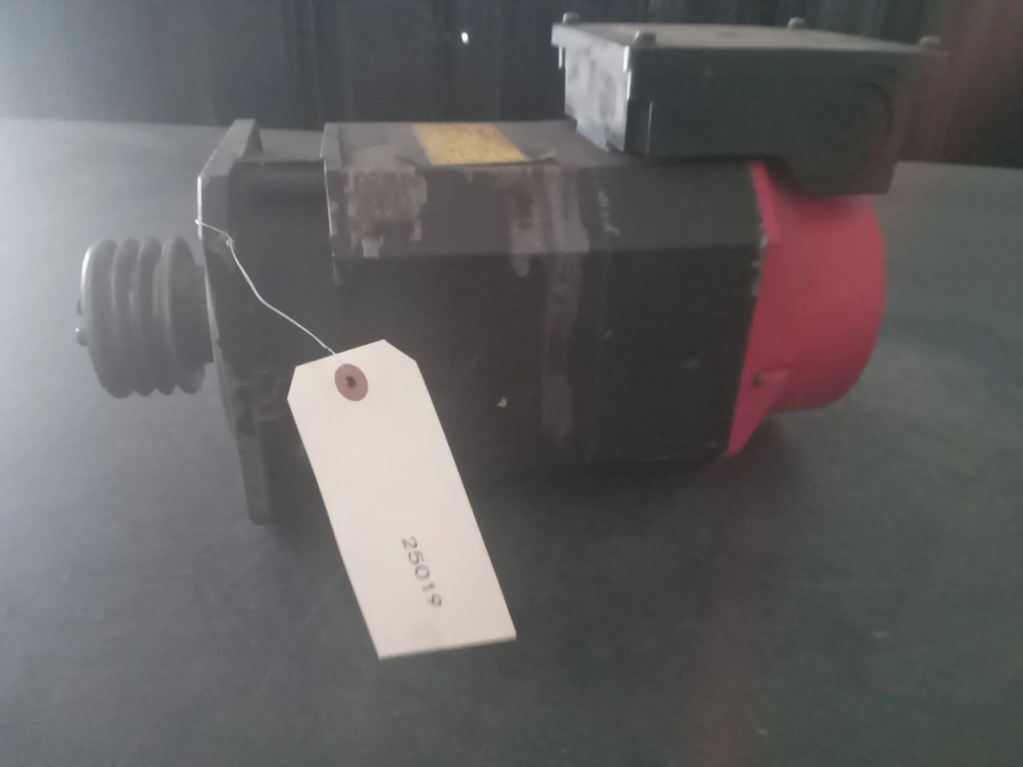 USED FANUC A06B-0842-B100