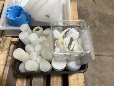 Used MIXED LOT OF PLASTIC RESTAURANT EQUIPMENT Restaurant Storage Containers Michigan US | Miedema Asset Management Group #1761523