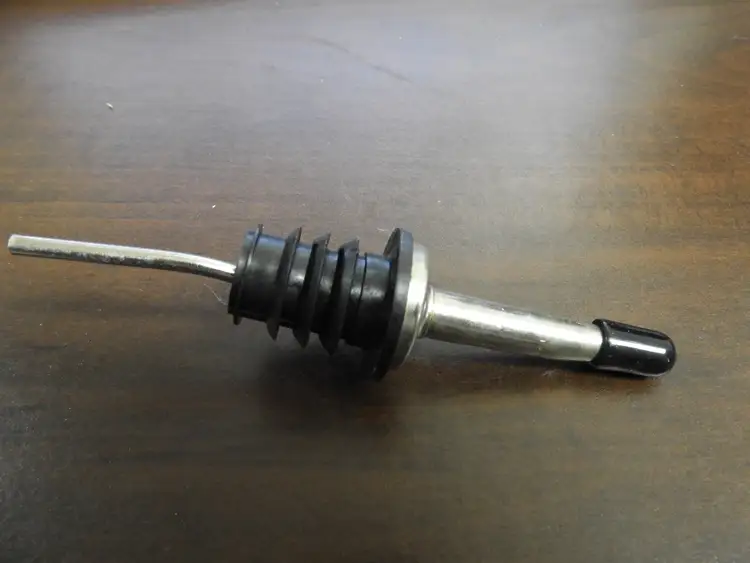 Used Falcon Restaurant Supply Used Metal Spill Stopper/Bottle Pour Spout Food, Restaurant, & Bakery Parts & Accessories Illinois US | Falcon Restaurant Supply #1376531