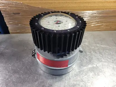 NEW CROUSE-HINDS VMVL-11-2TW-R1-UNV1-S890