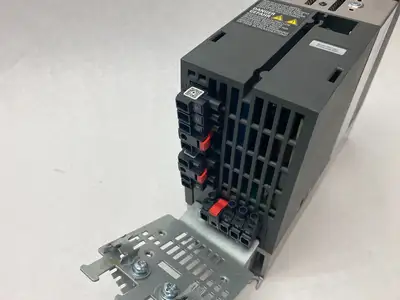 USED SIEMENS SINAMICS POWER MODULE 3 AC PHASE PM240-2