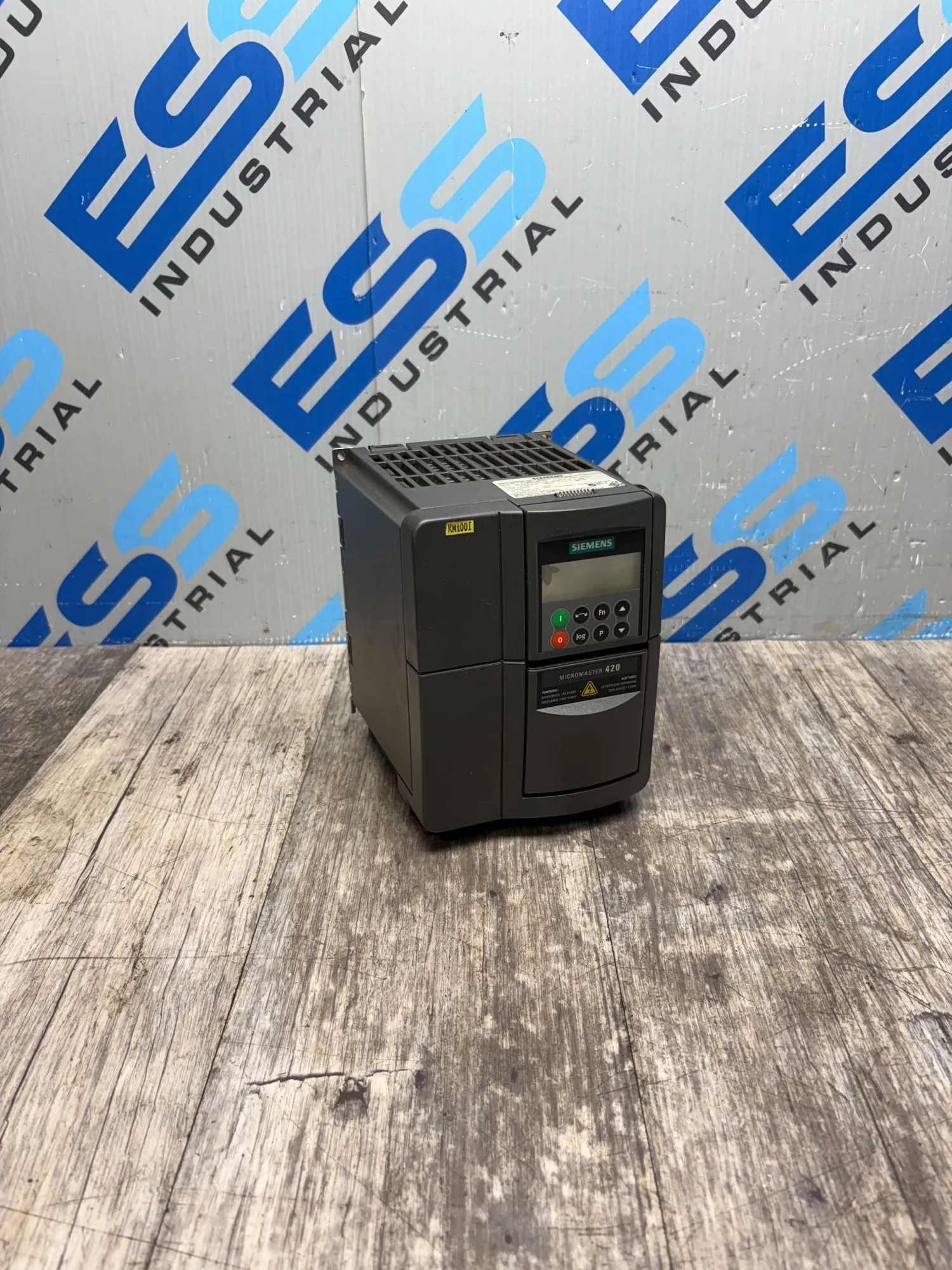 Used SIEMENS 6SE6420-2AD23-0BA1 Misc Electrical & Power Parts South Carolina US | ESS Industrial Equipment Sales #1425859