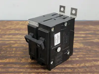 Used CUTLER-HAMMER BA250 Switchgears British Columbia CA | Lenmark #241983