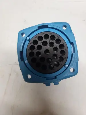 Used MELTRIC _UNKNOWN_ Connector Accessories | ND Industrial Surplus #1217591
