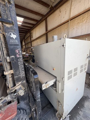 Used 2003 LOBO "DA-3760" Wide Belt Sanders Texas US | MachineryMax #1320467