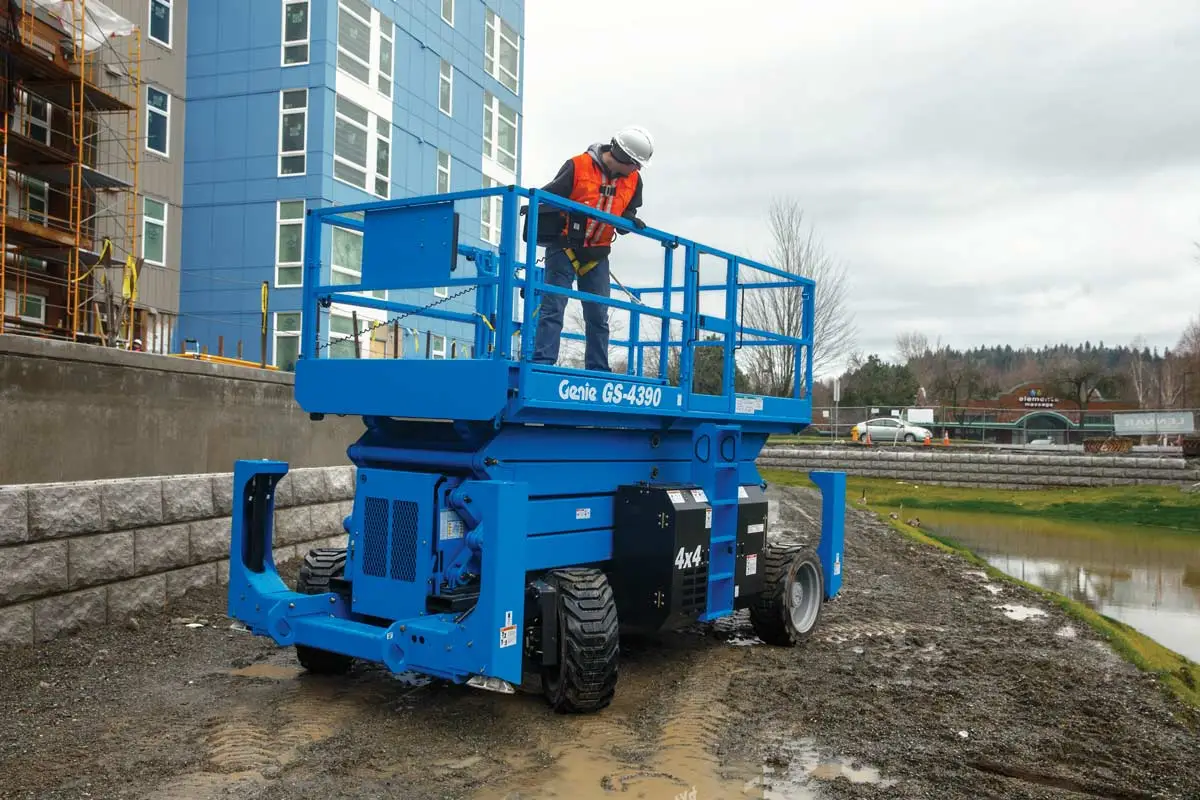 USED 2017 Genie GS-4390 RT