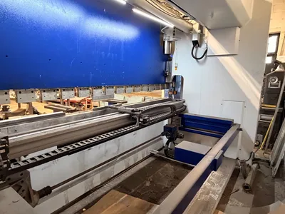 2022 MVD C 220-3700 CNC Press Brakes | CNC Pro Equipment (5)