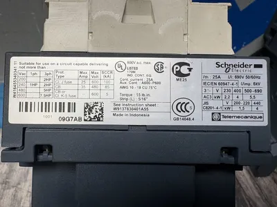 SCHNEIDER ELECTRIC LC1 D09G7AB Electrical/PLC/Automation | ESS Industrial Equipment Sales (7)