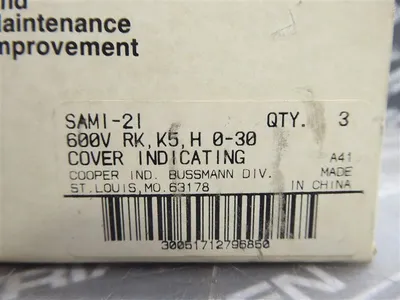 Box of 3 Cooper SAMI-21 Cover Indicating Fuse Covers 600V New