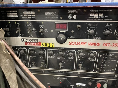 USED LINCOLN SQUARE WAVE TIG-355