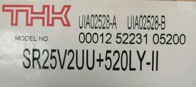 NEW BOX OF 2 THK SR25V2UU+520LY-II LINEAR GUIDE SR25V2UU520LYII