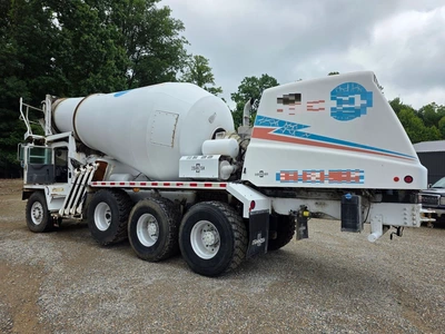 Used 2015 OSHKOSH S2346 Concrete Mixer Trucks Virginia US | Proxy Equipment #1426138