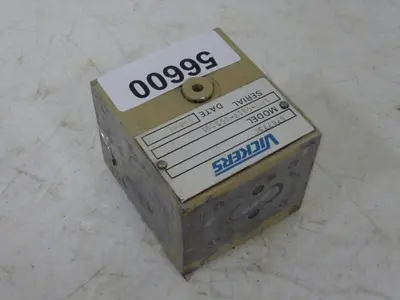 USED VICKERS 876773A